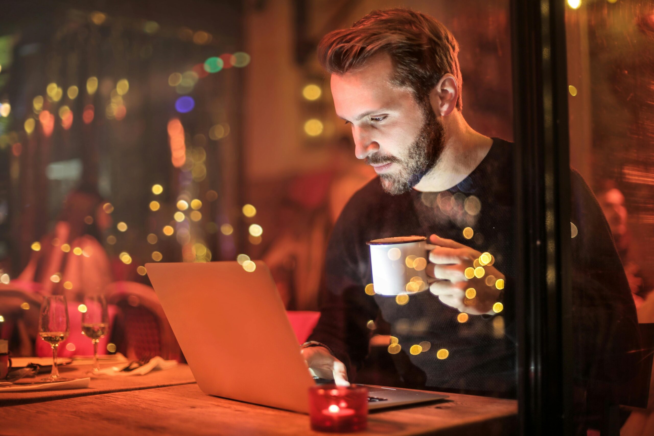Il Costo Nascosto delle Recensioni False